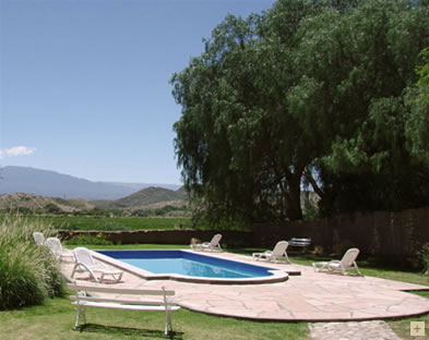 AR SLA Hac de Molinos pool view.jpg (28568 bytes)