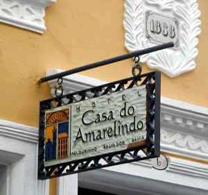 !!!SSA Amarelindo sign.jpg (45366 bytes)