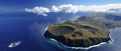 CHI IPC Hangaroa island aerial.jpg (54736 bytes)