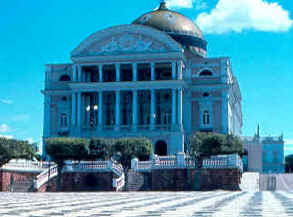 MAO_opera_house.jpg (16437 bytes)